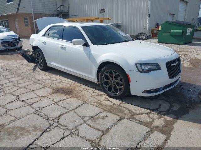  Salvage Chrysler 300