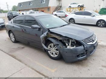  Salvage Nissan Altima