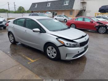  Salvage Kia Forte