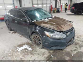  Salvage Nissan Altima