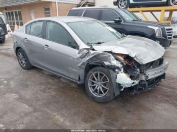  Salvage Mazda Mazda3