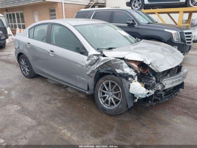  Salvage Mazda Mazda3