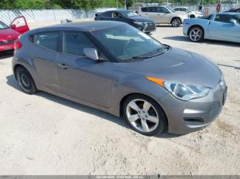  Salvage Hyundai VELOSTER