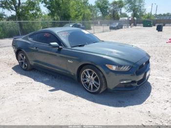  Salvage Ford Mustang