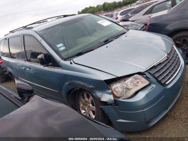  Salvage Chrysler Town & Country