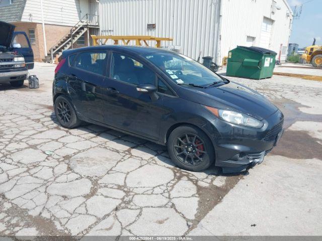  Salvage Ford Fiesta