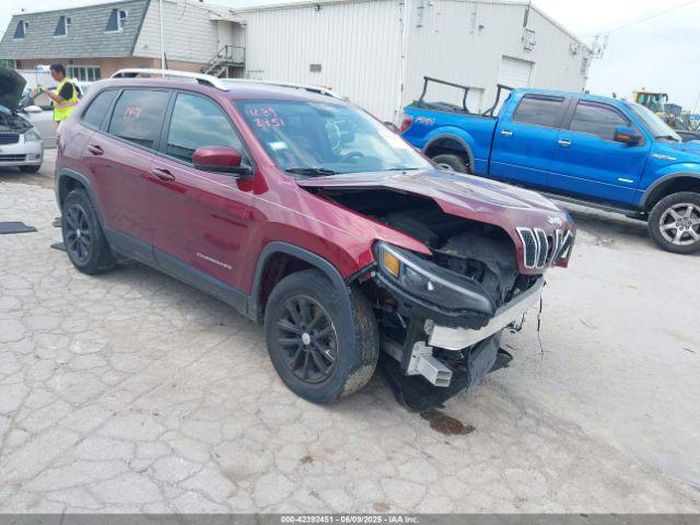  Salvage Jeep Cherokee