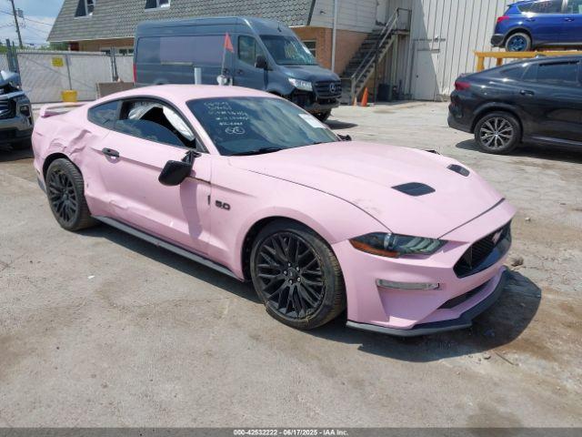  Salvage Ford Mustang