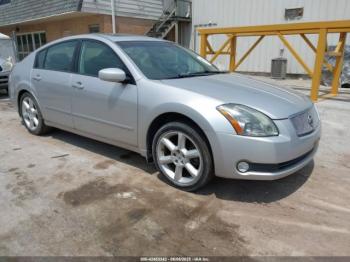  Salvage Nissan Maxima