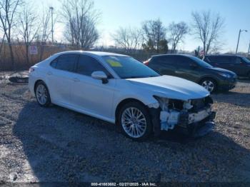  Salvage Toyota Camry