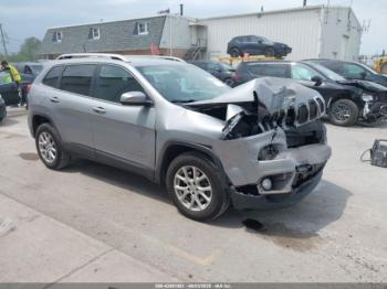  Salvage Jeep Cherokee