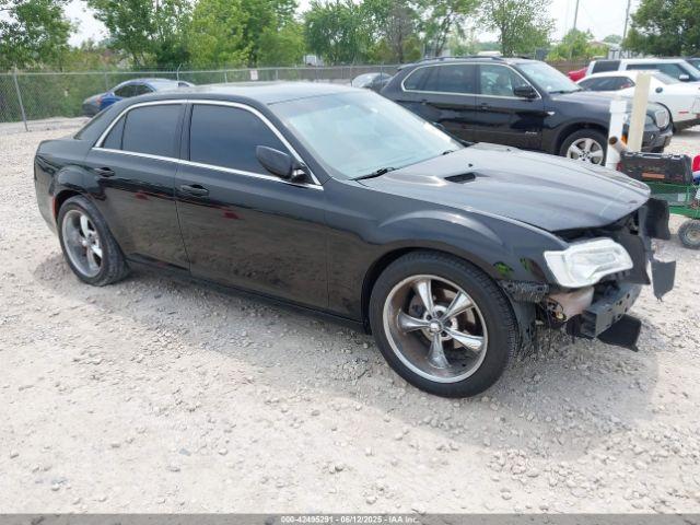  Salvage Chrysler 300