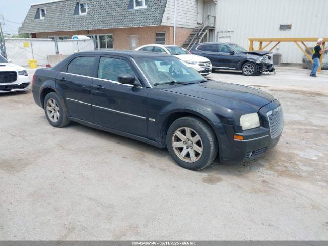  Salvage Chrysler 300