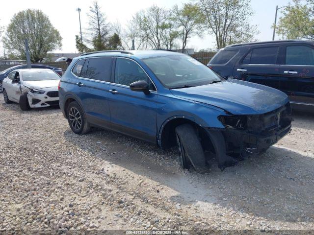  Salvage Volkswagen Tiguan