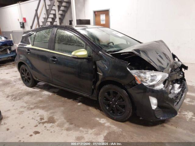  Salvage Toyota Prius c