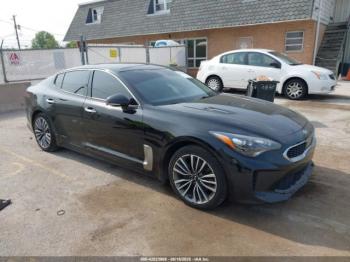  Salvage Kia Stinger