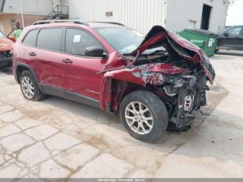  Salvage Jeep Cherokee