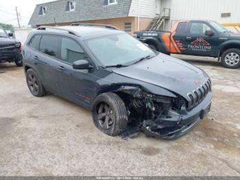  Salvage Jeep Cherokee