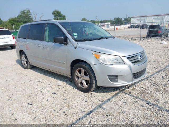  Salvage Volkswagen Routan
