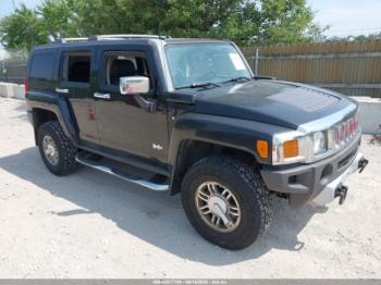  Salvage HUMMER H3 Suv