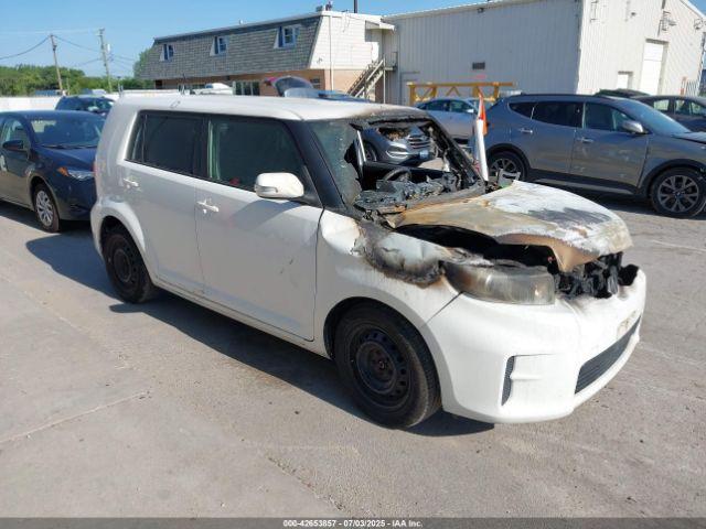  Salvage Scion xB