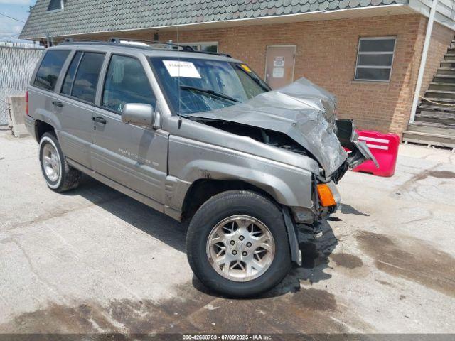  Salvage Jeep Grand Cherokee