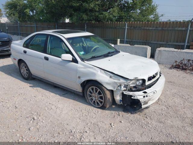  Salvage Volvo S40