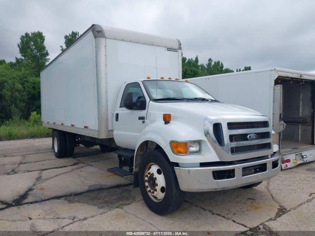  Salvage Ford F-650 Gas