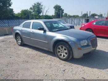  Salvage Chrysler 300