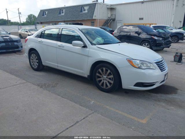 Salvage Chrysler 200