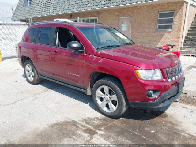  Salvage Jeep Compass