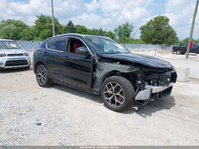  Salvage Alfa Romeo Stelvio