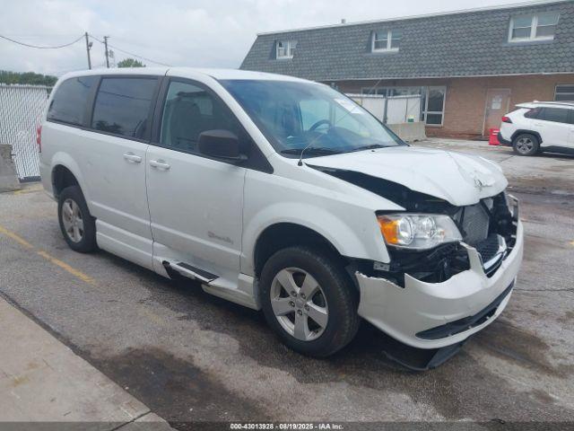  Salvage Dodge Grand Caravan