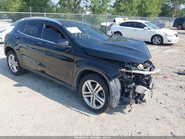  Salvage Mercedes-Benz GLA