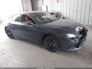  Salvage Lexus Es