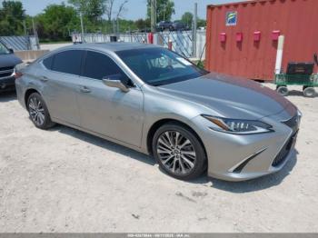  Salvage Lexus Es