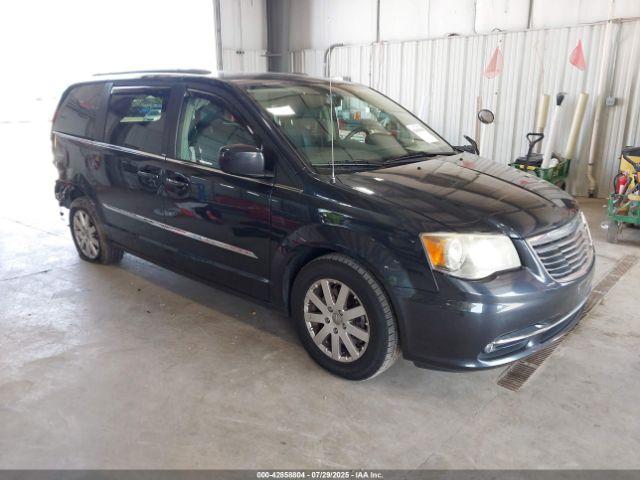  Salvage Chrysler Town & Country