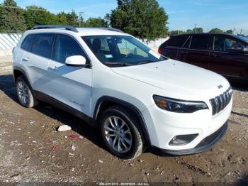  Salvage Jeep Cherokee