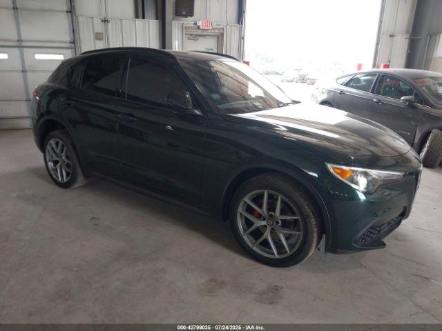  Salvage Alfa Romeo Stelvio