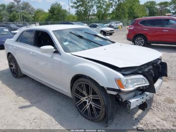  Salvage Chrysler 300