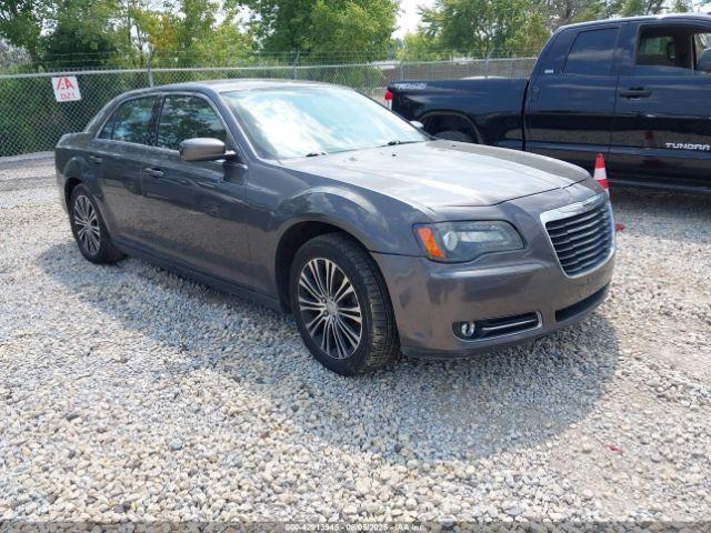  Salvage Chrysler 300