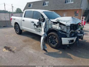  Salvage Nissan Titan