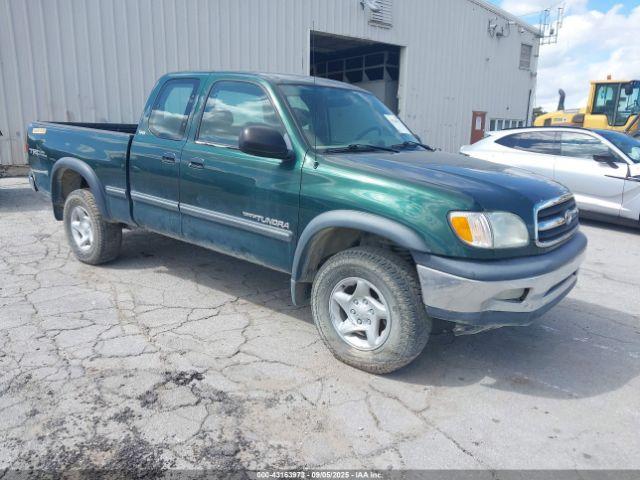  Salvage Toyota Tundra