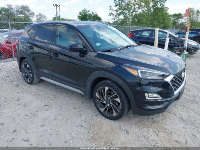  Salvage Hyundai TUCSON