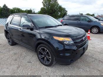  Salvage Ford Explorer
