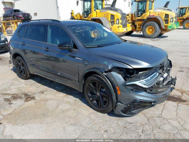  Salvage Volkswagen Tiguan