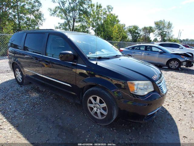 Salvage Chrysler Town & Country