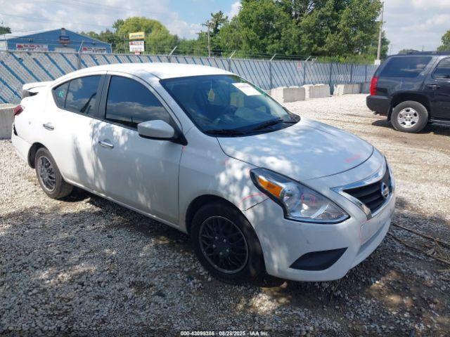  Salvage Nissan Versa