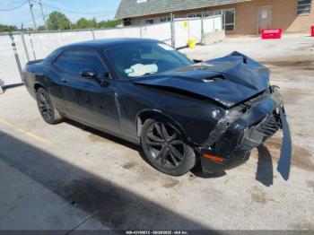  Salvage Dodge Challenger