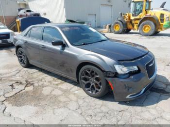  Salvage Chrysler 300